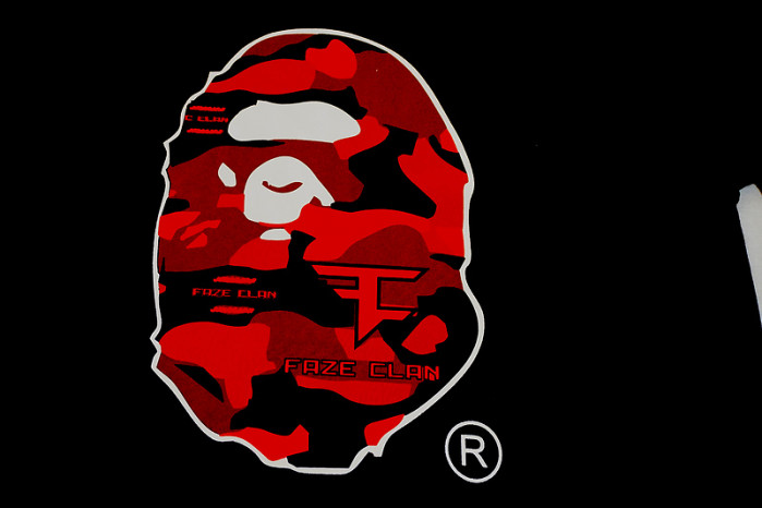 COPSHOE CLOTHES (2 colors)- CLO 108