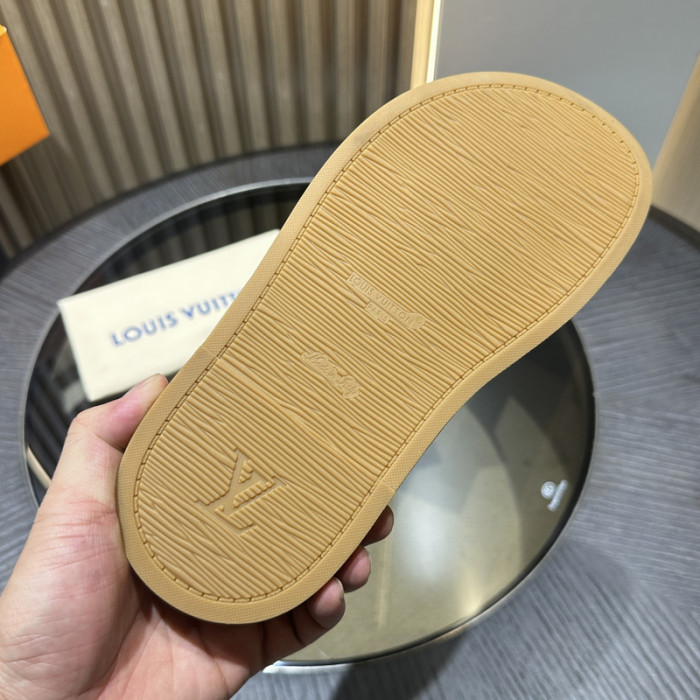 LVT SLIDE COPSHOE LVS-97