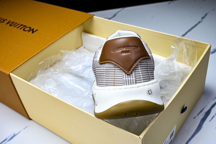 LVT Tilted Sneaker COPSHOE L&V-TI17