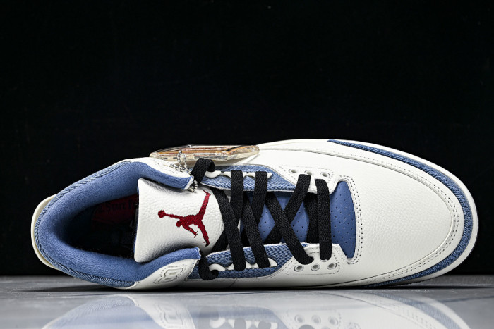 Jordan 3 Retro Levi