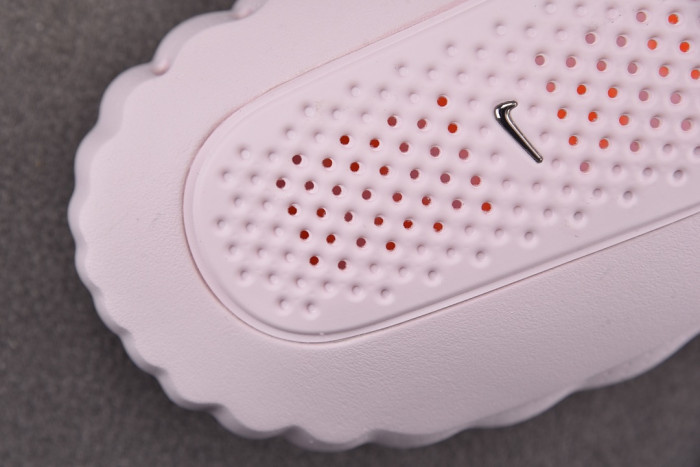 Nike Mind 001 