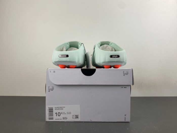 Nike Wmns Mind 001 