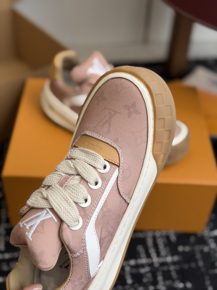 LVT Tilted Sneaker COPSHOE L&V-TI12