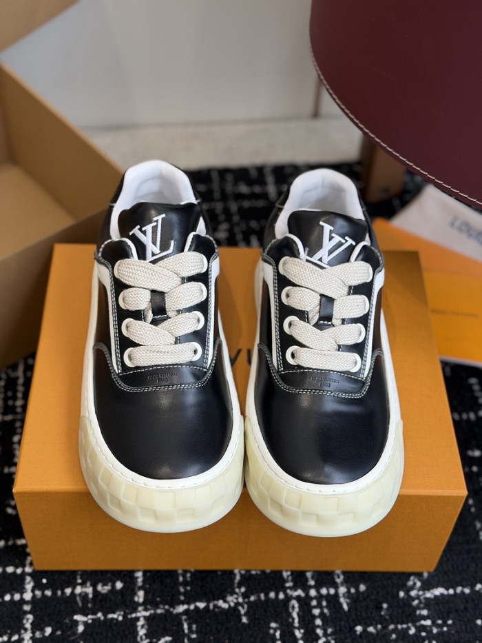 LVT Tilted Sneaker COPSHOE L&V-TI16