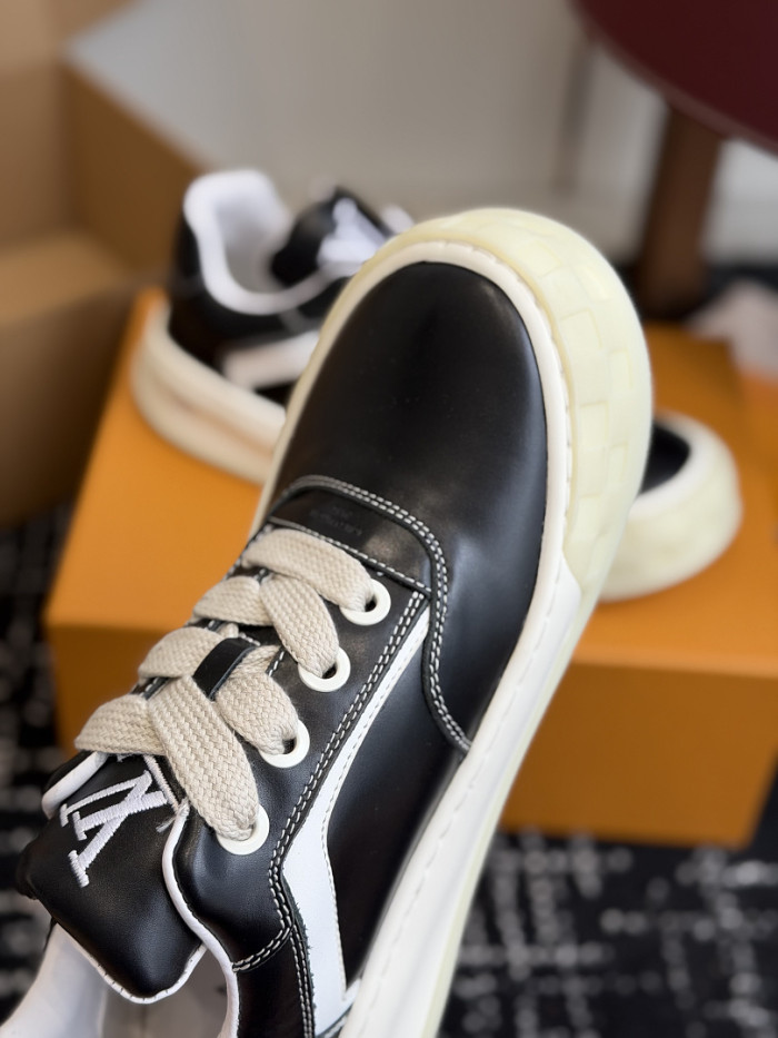 LVT Tilted Sneaker COPSHOE L&V-TI16