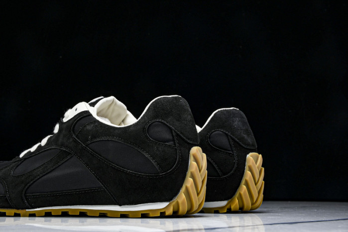 BOTTEGA VENETA SNEAKER COPSHPE BV-70