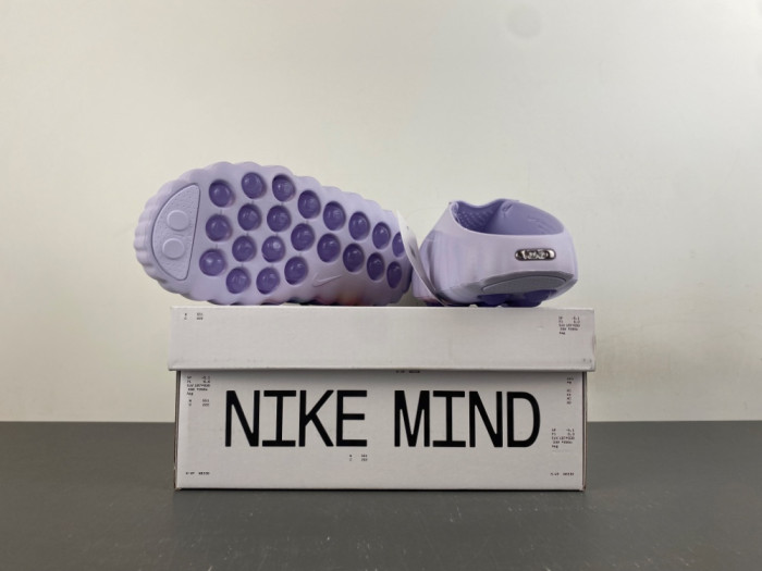 Mind 001 x CH HQ4309-501