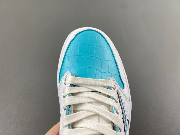 T*f*ny & co travis scott x air jordan 1 low dm7866-771