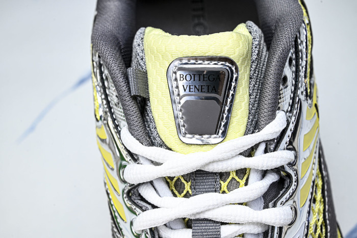 B0tt*ga Ven*ta SNEAKER COPSHPE BV-103