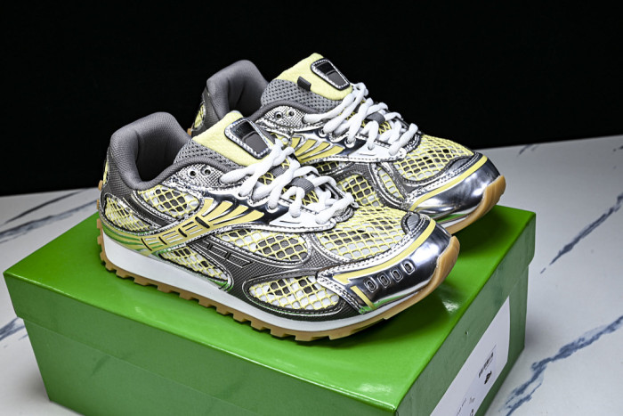 B0tt*ga Ven*ta SNEAKER COPSHPE BV-103