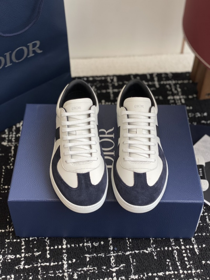 D1R* 25Pre-Fall Berlin 01 SNEAKER DR-PF02