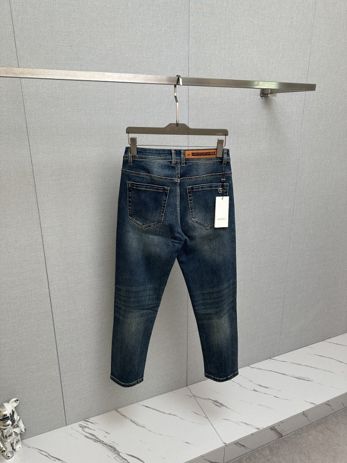 COPSHOE CLOTHES - CLO GU07