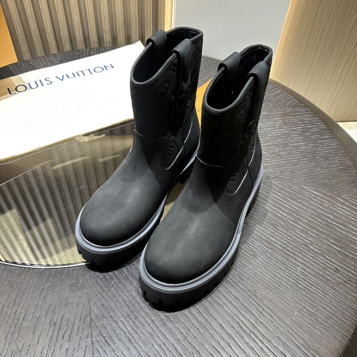 LVT BOOT COPSHOE L&V-BT14