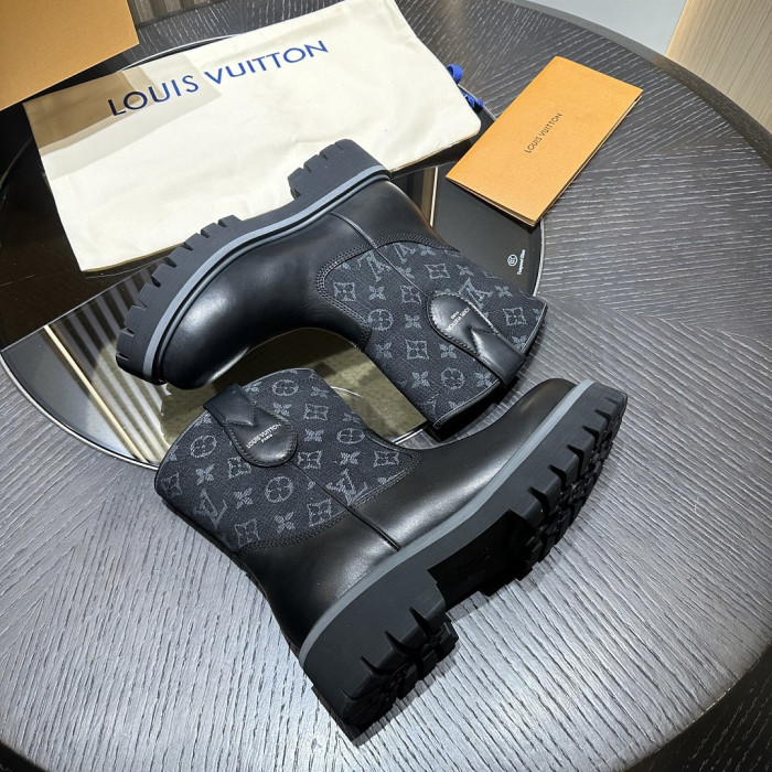 LVT BOOT COPSHOE L&V-BT19