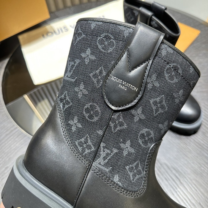 LVT BOOT COPSHOE L&V-BT19
