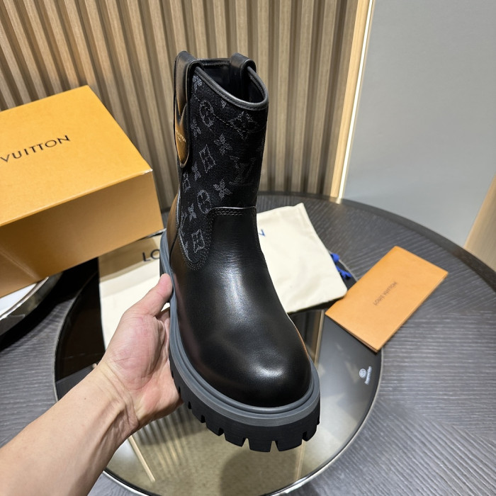 LVT BOOT COPSHOE L&V-BT19