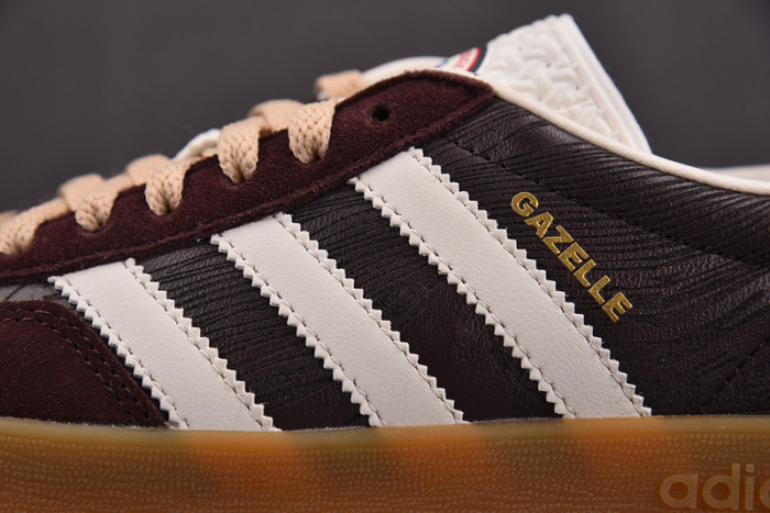 the blue trio x gazelle indoor