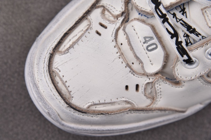 BL Hamptons Worn-Out -COPSHOE BL - WO 05