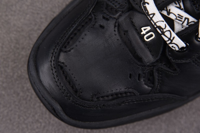 BL Hamptons Worn-Out -COPSHOE BL - WO 03