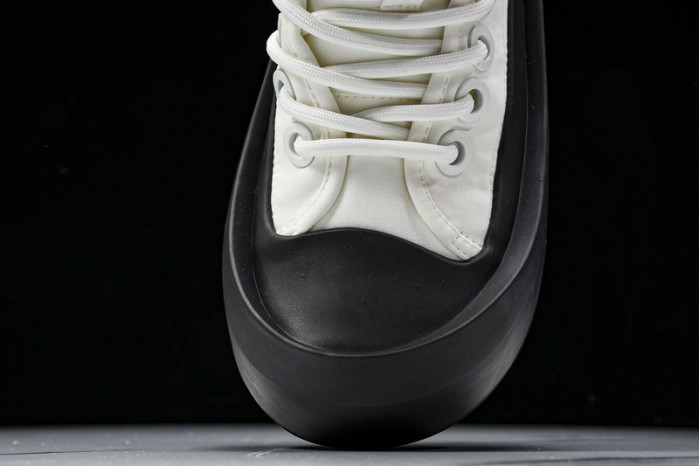 BOTTEGA VENETA SNEAKER COPSHPE BV-48