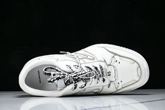 BL Hamptons Worn-Out -COPSHOE BL - WO 04