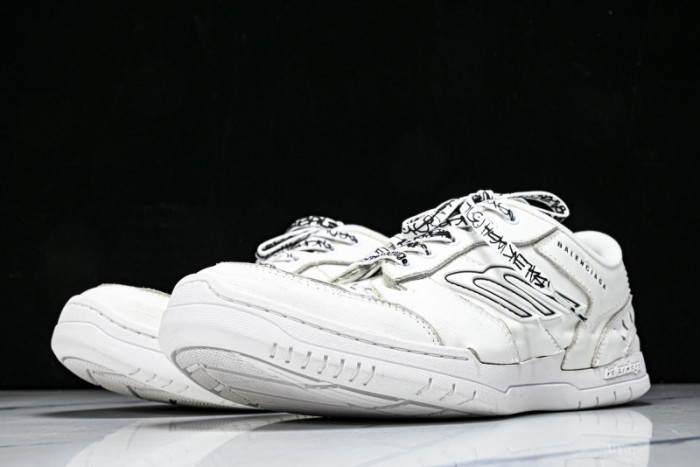 BL Hamptons Worn-Out -COPSHOE BL - WO 04