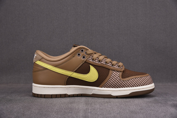 undefeated x dunk low sp