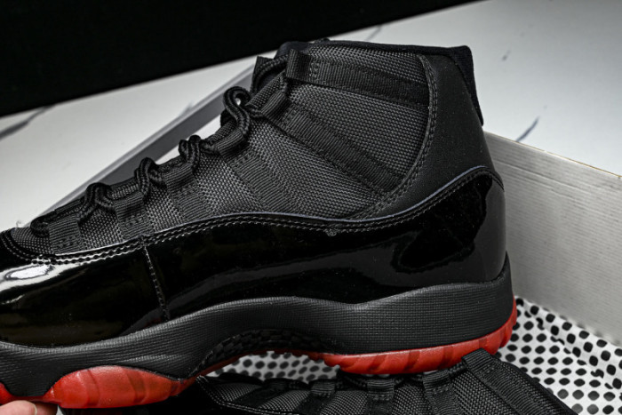Air Jordan 11 378037-326