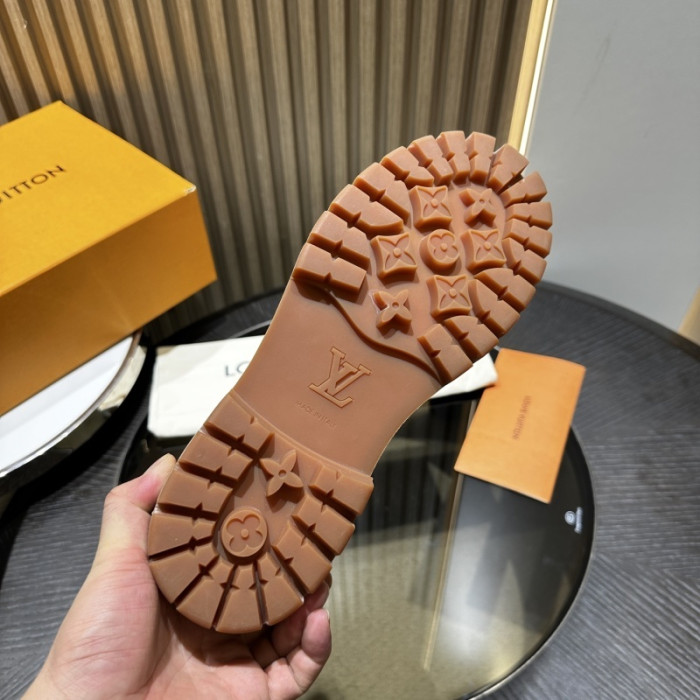 LVT BOOT COPSHOE L&V-BT06