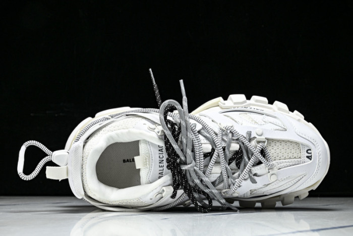 BL TRACK -COPSHOE BL -Track 06