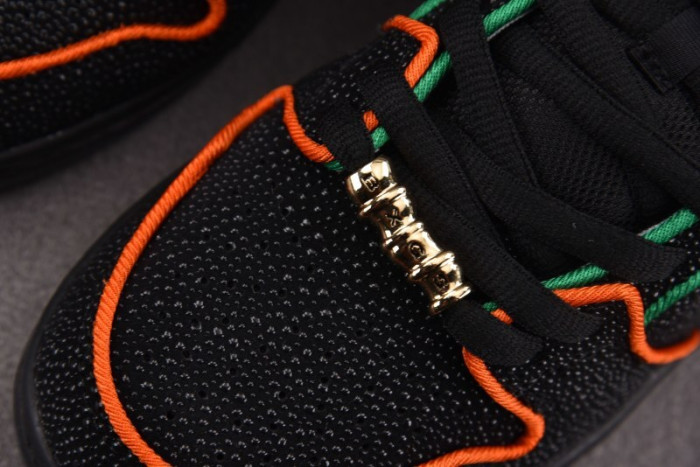 SB Dunk Low Bronx Girls Skate - HV1664-001