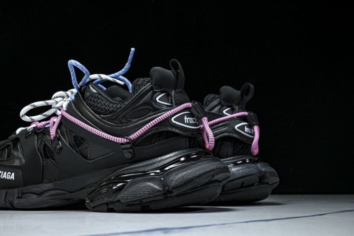 BL TRACK -COPSHOE BL -Track 07