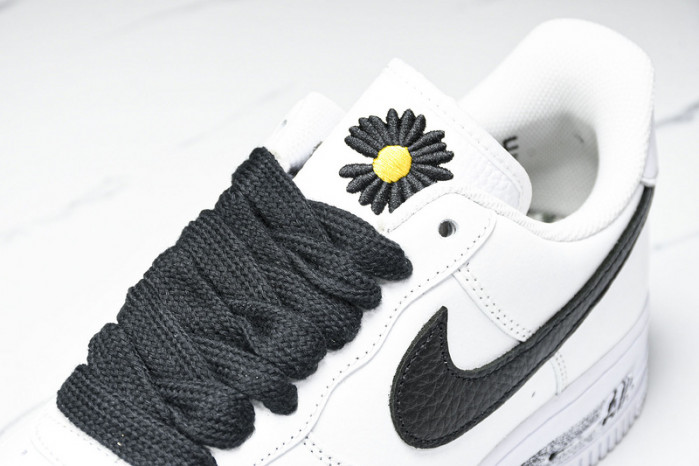 G-Dragon x Air Force 1