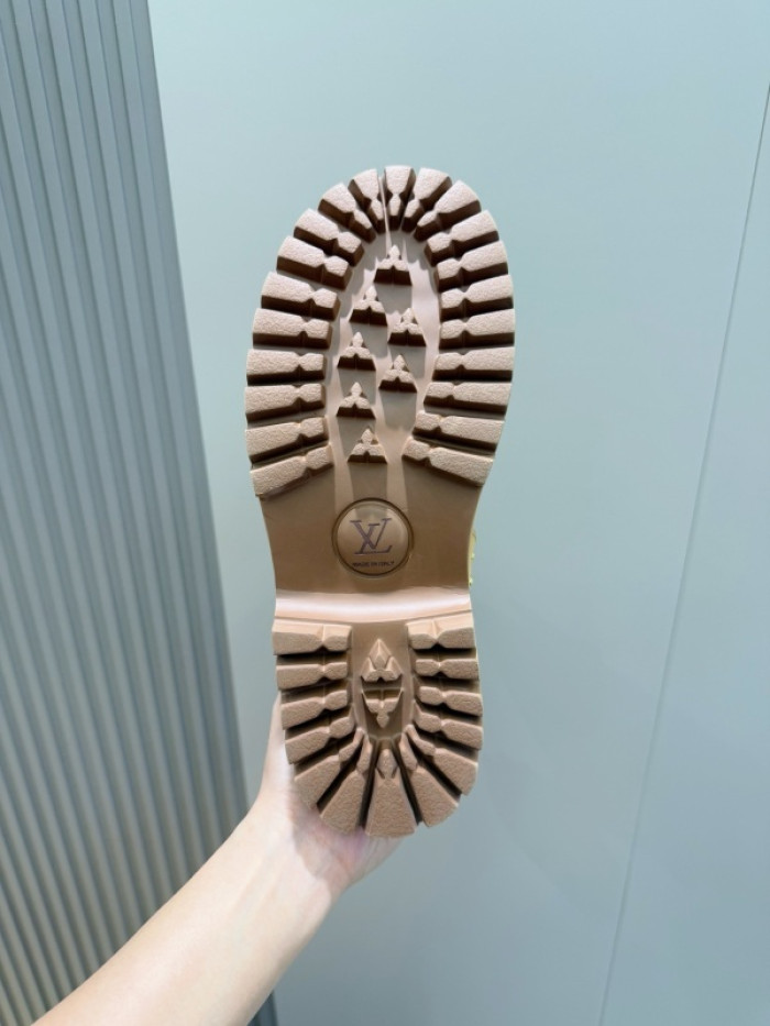 LVT BOOT COPSHOE L&V-BT07