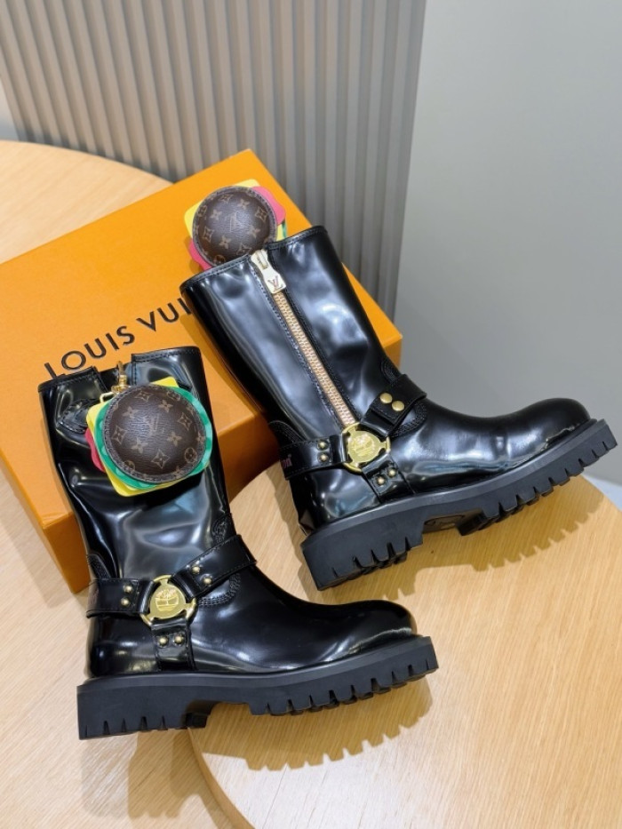 LVT BOOT COPSHOE L&V-BT10