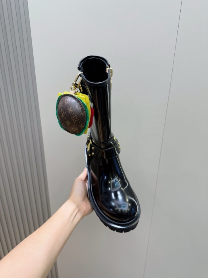 LVT BOOT COPSHOE L&V-BT10