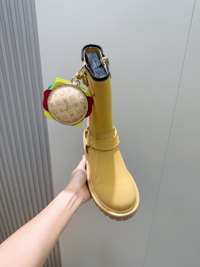 LVT BOOT COPSHOE L&V-BT11