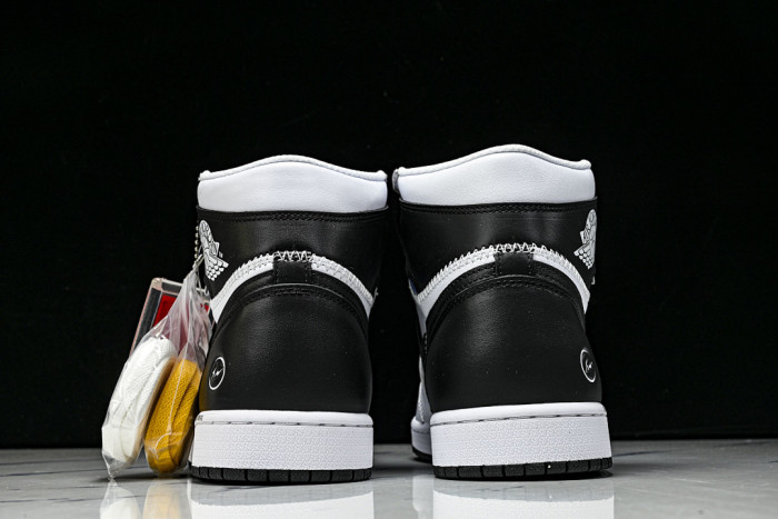 jordan 1 Retro High OG SP Fragment x Union LA White Black II7282-100