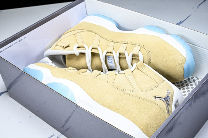 Jordan 11 Retro H-Town - IO8960-707