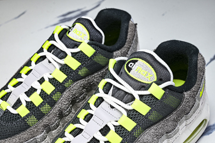 Nike Air Max 95 OG Reverse Gradient Neon - HM4738-001