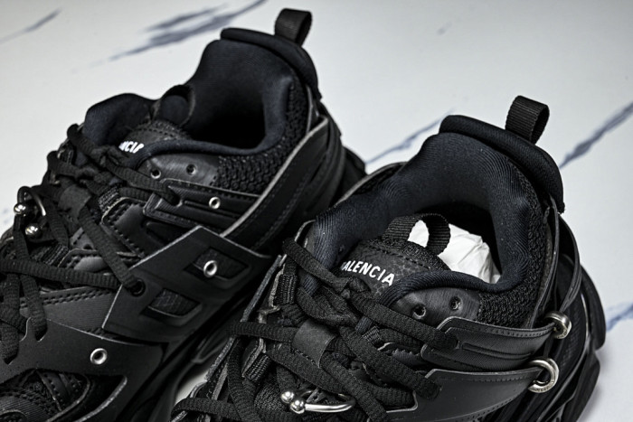 BL TRACK -COPSHOE BL -Track 08