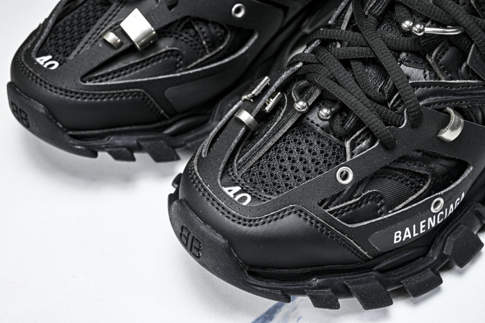 BL TRACK -COPSHOE BL -Track 08