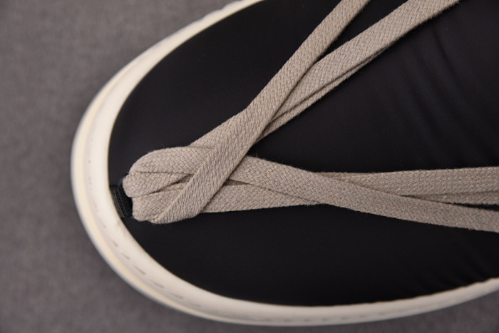 moncler x r1ck 0wens bigrocks boot 