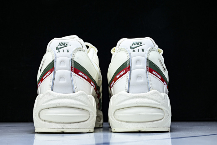 Nike Air Max 95 SP Undefeated Sail - IB4453-100