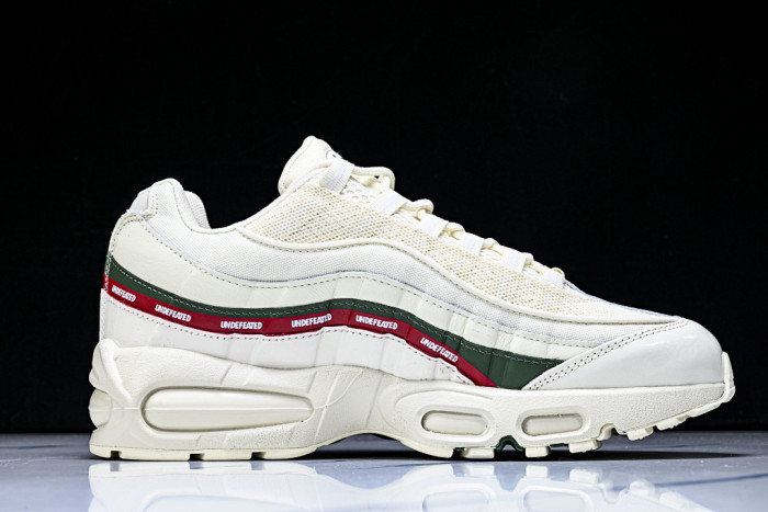 Nike Air Max 95 SP Undefeated Sail - IB4453-100