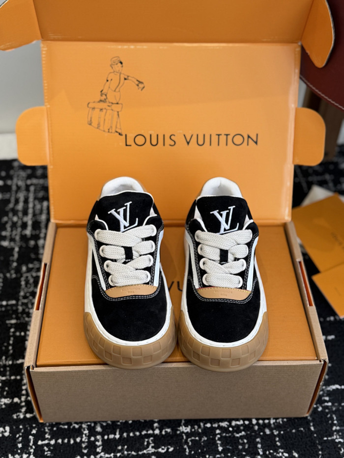 LVT Tilted Sneaker COPSHOE L&V-TI03