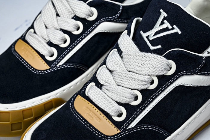 LVT Tilted Sneaker COPSHOE L&V-TI10