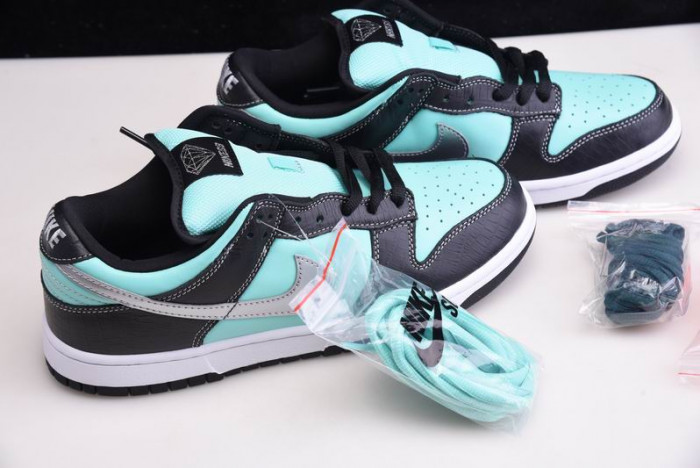 nike dunk sb low diamond S*pply co. "t*f*ny" - 304292-402