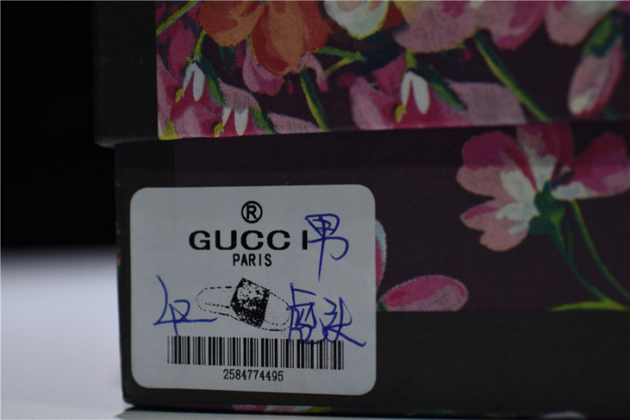 gc leather slide sandal with tiger 456234 k5y00 8919