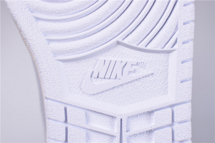 of air jordan 1 retro high white aq0818-100